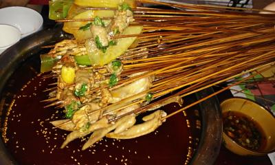 想知道正宗串串是什么味道?就来极悦餐饮培训