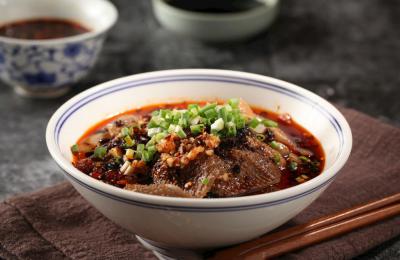 冒菜正宗技术培训，独特配料更加美味