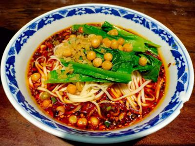 重庆小面技术培训，重庆小面技术做法哪里正宗？