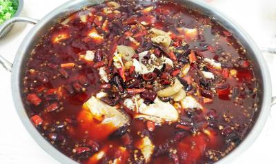 成都餐饮培训，成都哪里学习正宗鱼火锅技术？