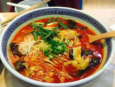 火锅米线技术培训基地哪里靠谱？